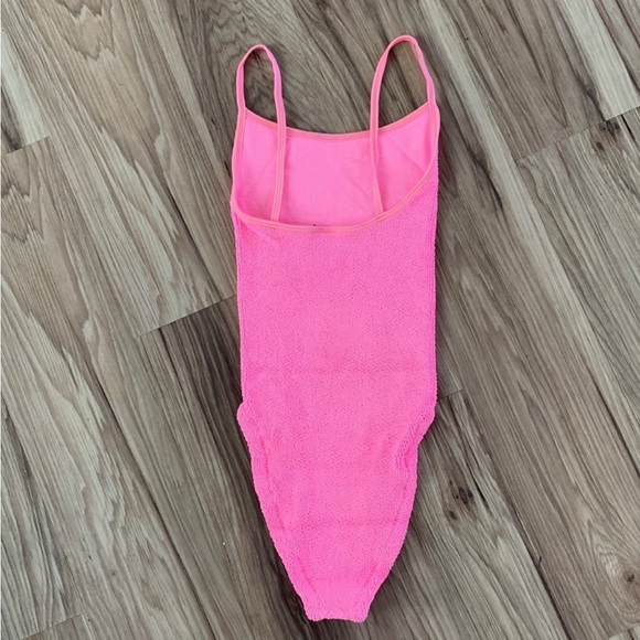NWT Hunza G Pamela one piece in hot pink one size - Picture 8 of 8